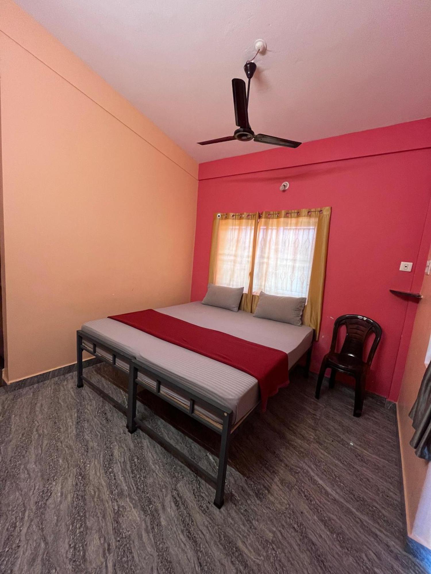 Hostelvk Gokarna Gokarna  Exteriör bild