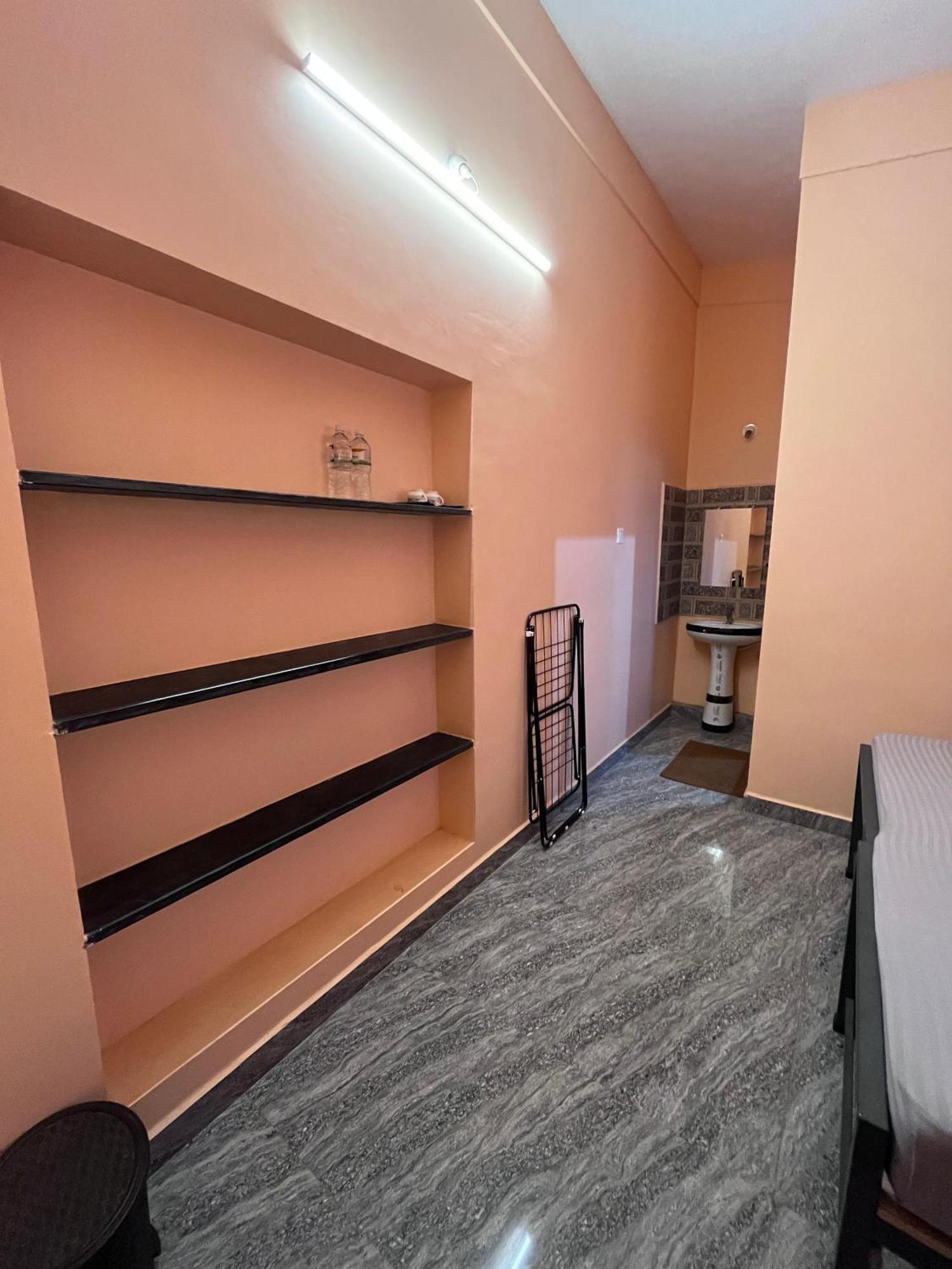 Hostelvk Gokarna Gokarna  Exteriör bild