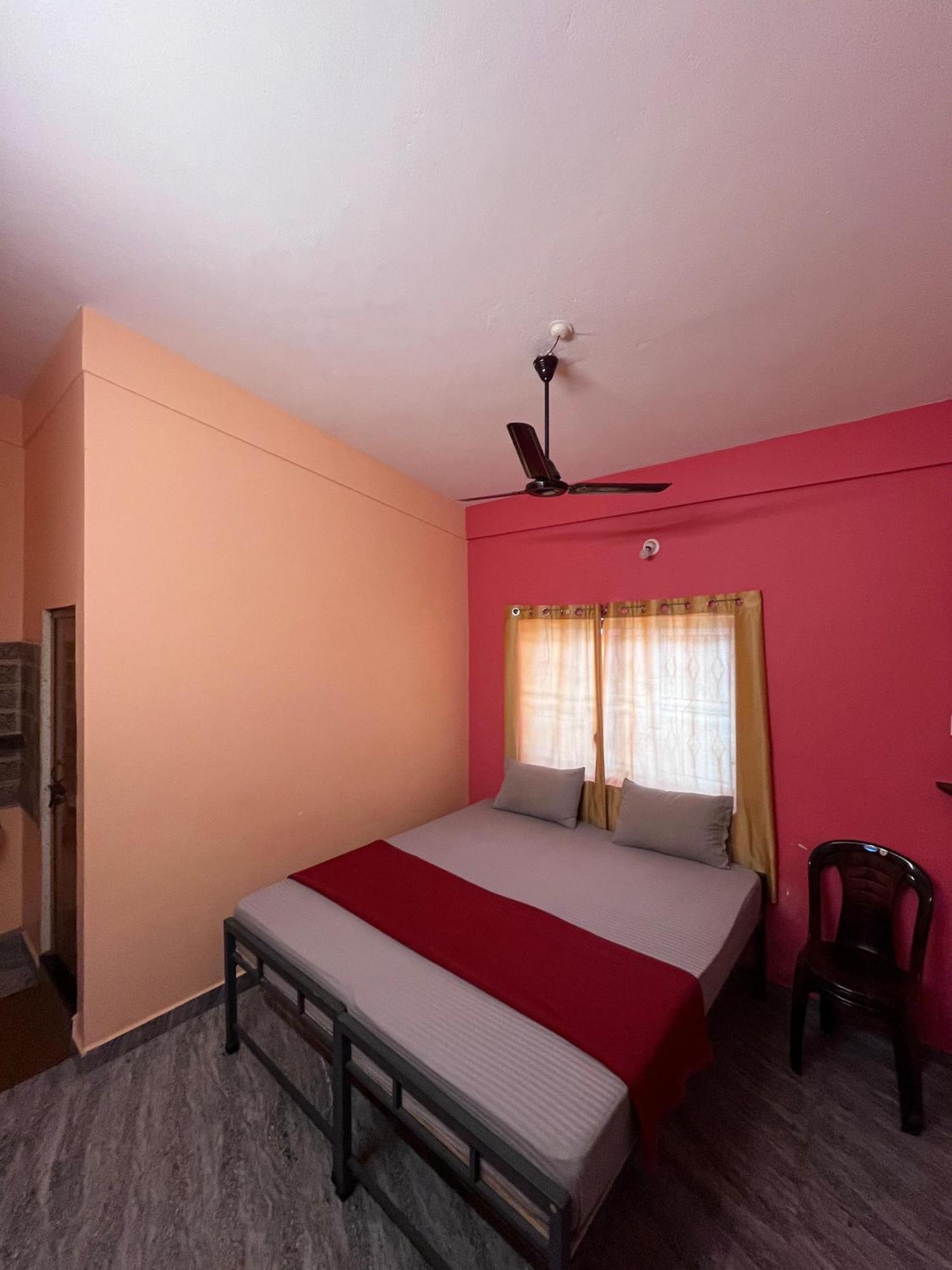 Hostelvk Gokarna Gokarna  Exteriör bild